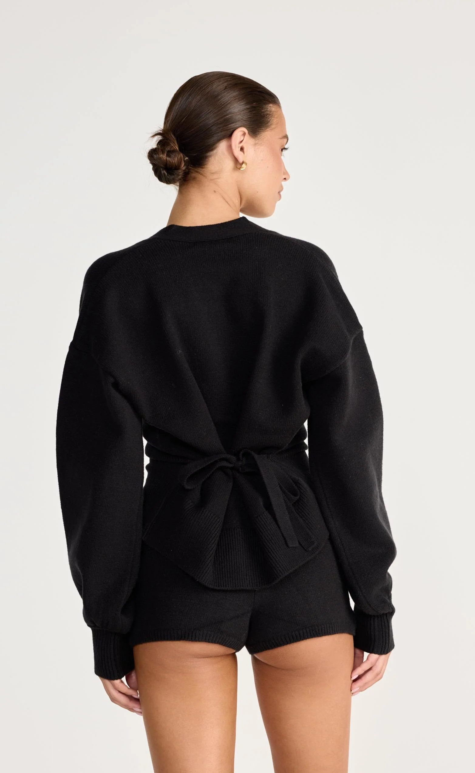 Vespera Cardigan (Black)