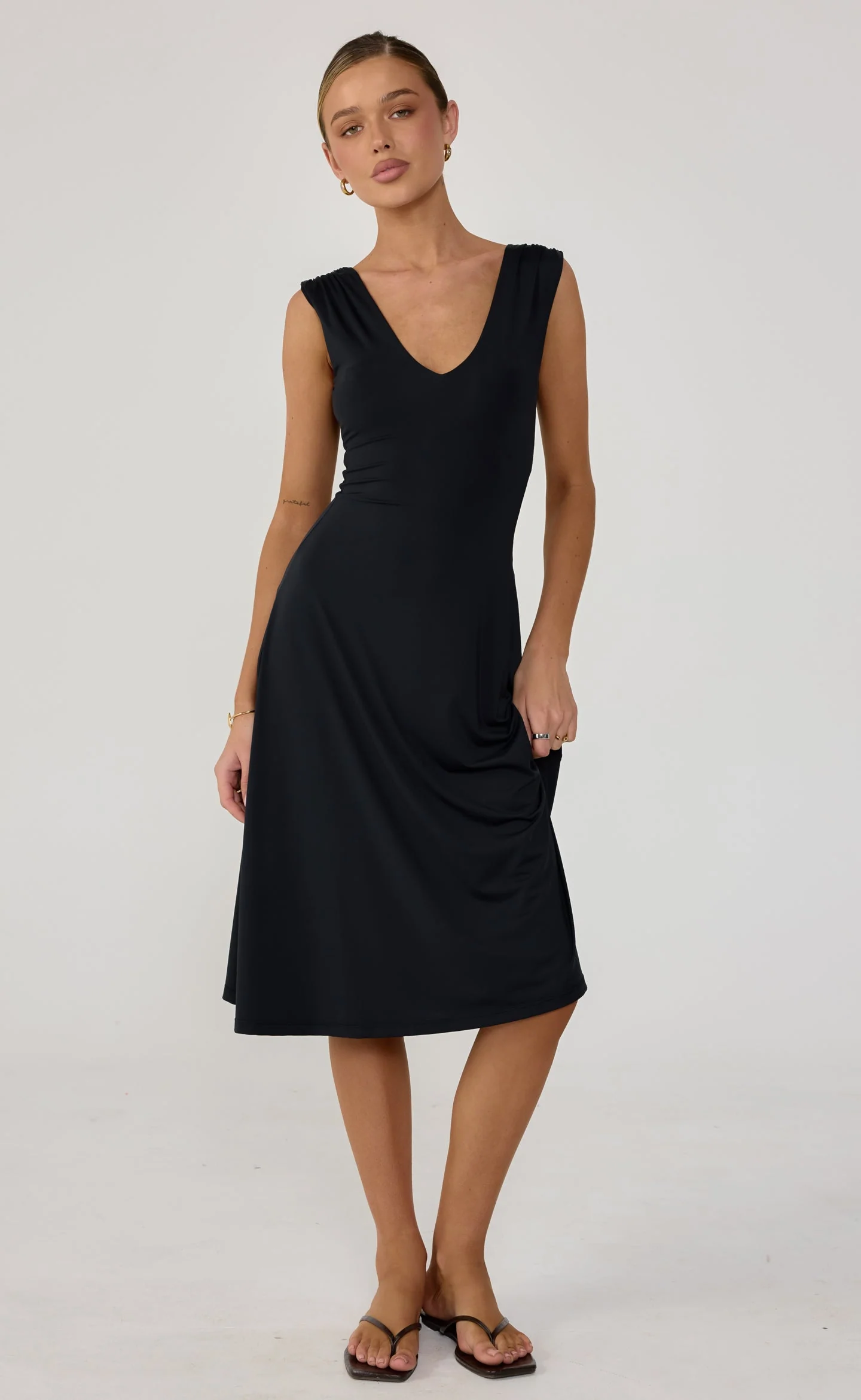 Milene Midi Dress (Black)