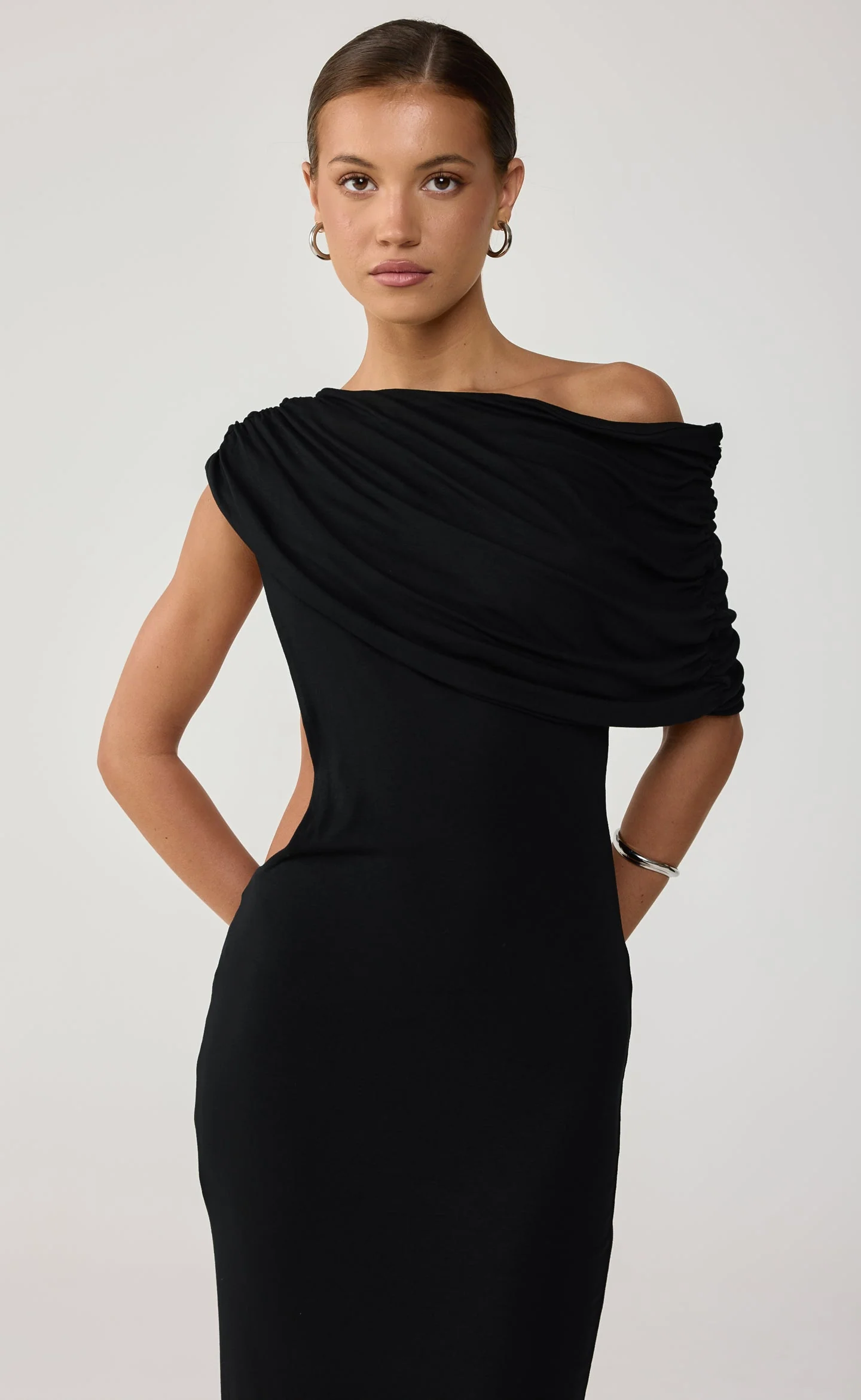 Alisa Maxi Dress (Black)
