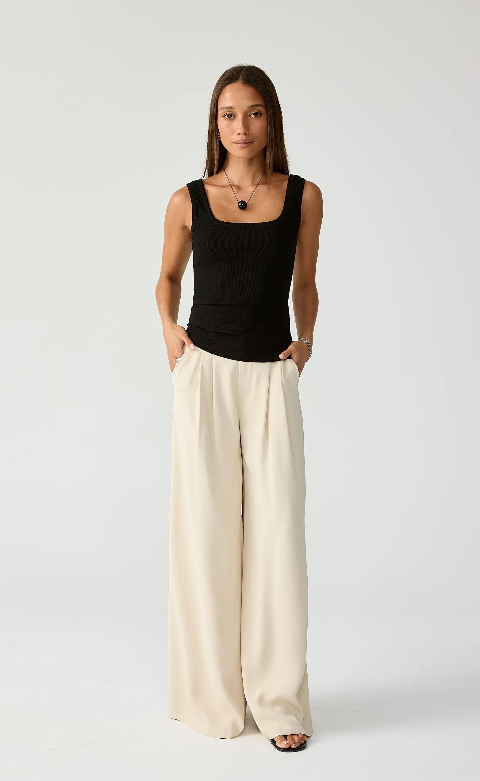 Polar Tank (Black)