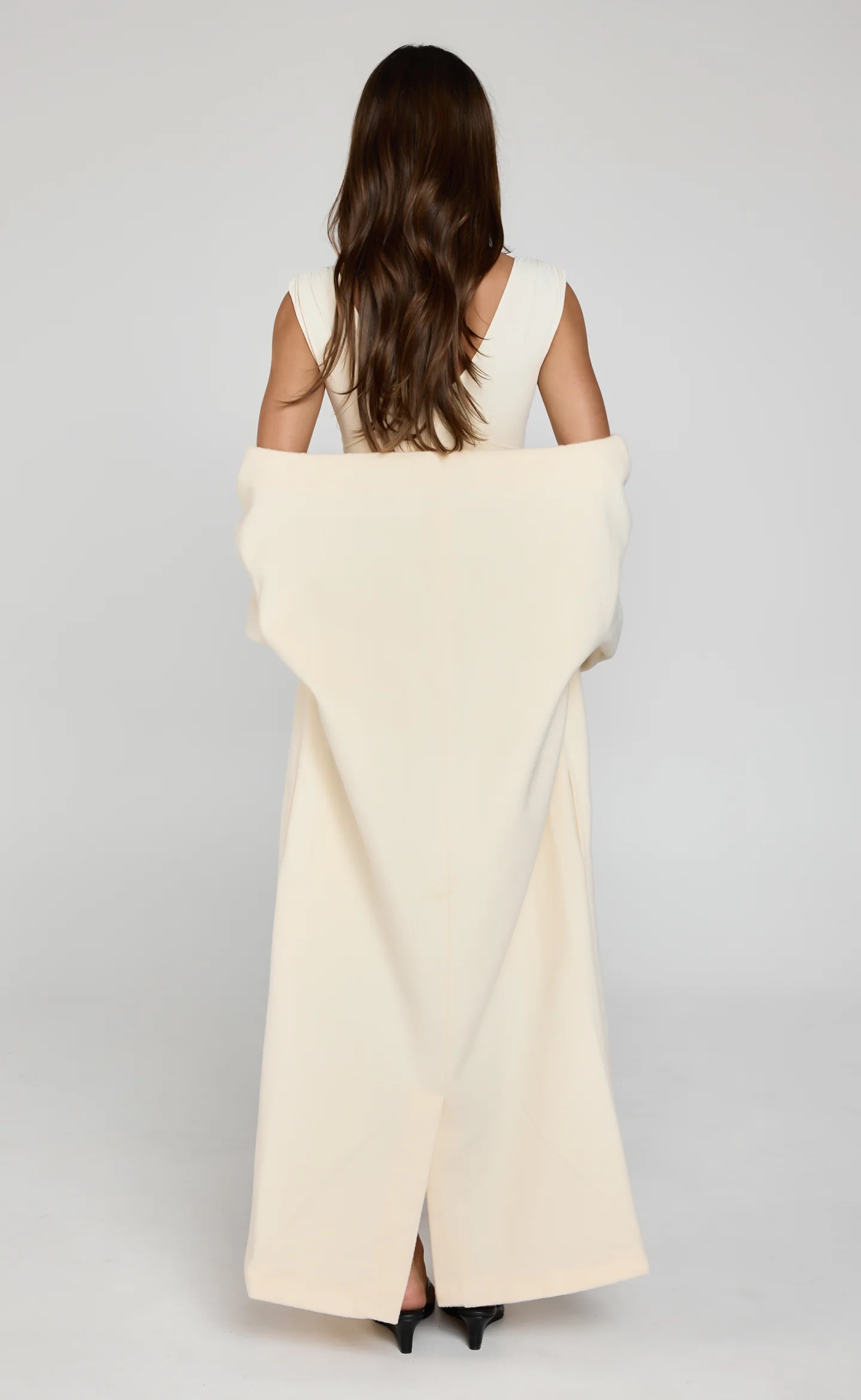 Ayer Off Shoulder Coat (Cream)