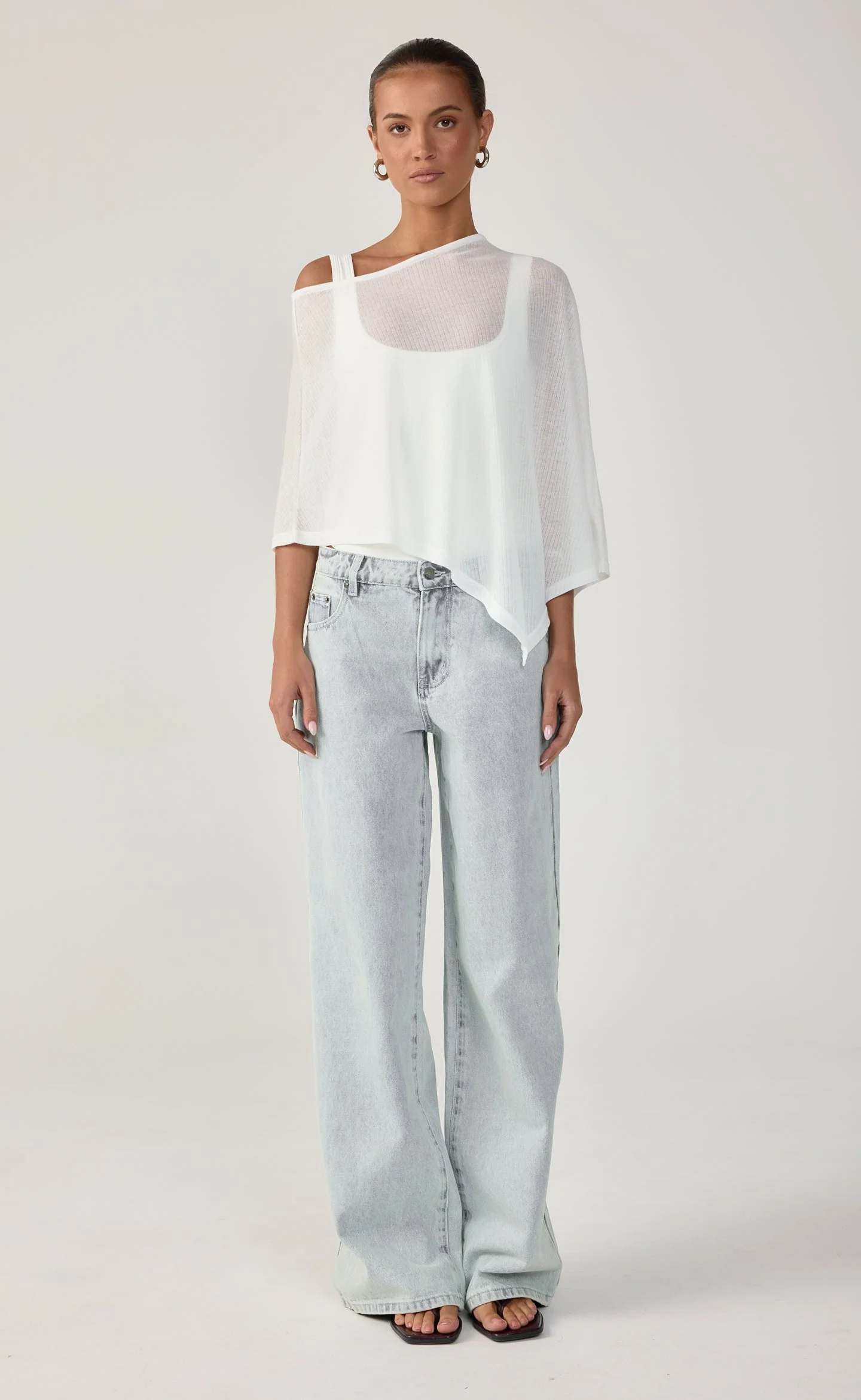 Lula Poncho (White)