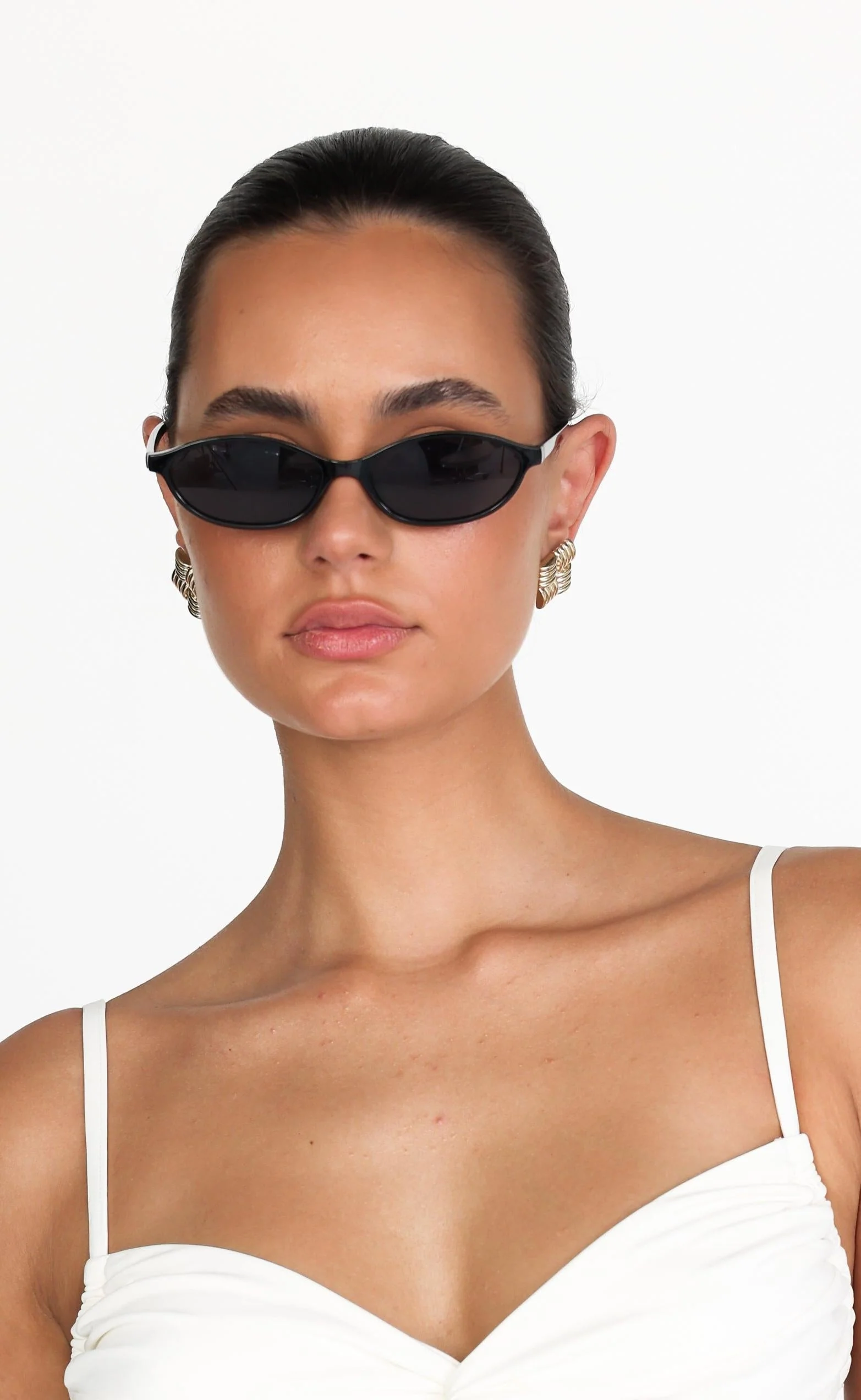 Anika Sunglasses (Black)